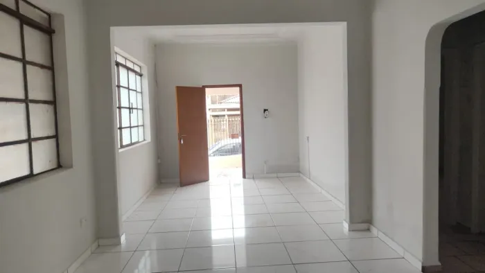 Casa para Venda em Presidente Prudente, Vila Jesus, 2 dormitórios, 1 banheiro, 2 vagas