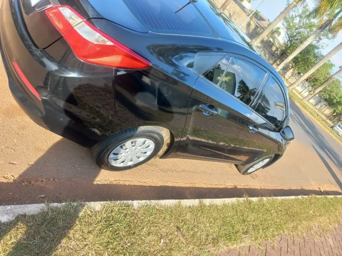 Hyundai HB20S Unique 1.0 Flex 12V Mec. 2019