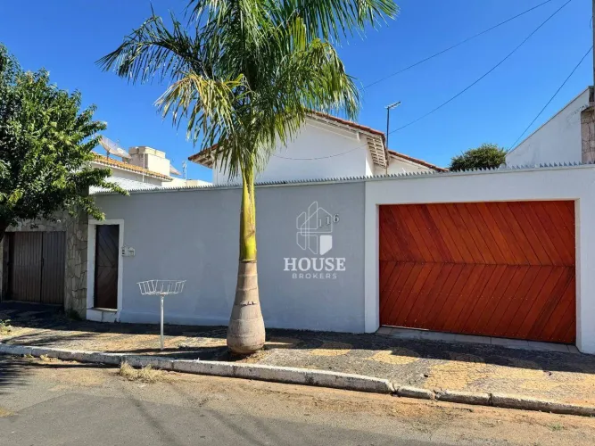 Casa com 3 dormitórios para alugar, 110 m² por R$ 2.200,00/mês - Jardim Áurea - Mogi Mirim