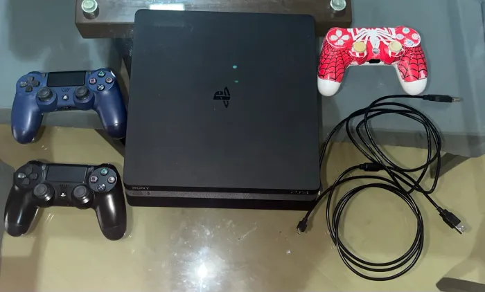 PS4 Slim 500 GB