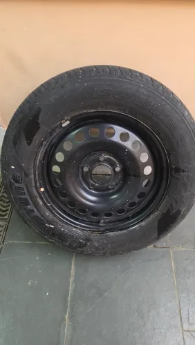 Pneu + Roda Duster - 215 65 16