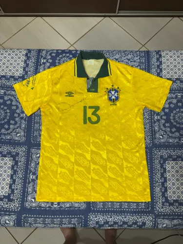 Camisa Oficial Seleção Brasileira 1992 de Jogo - Autógrafo do Dunga