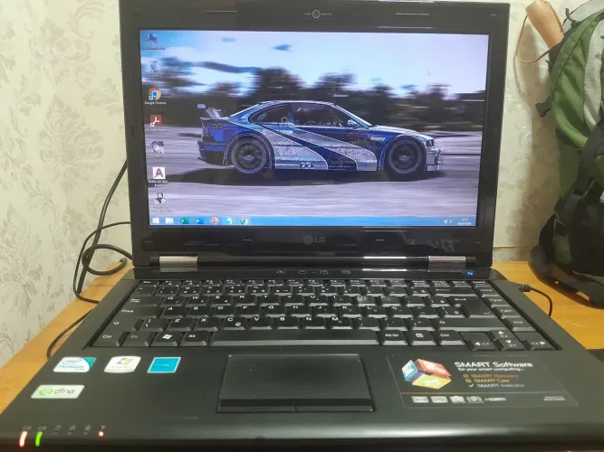 Notebook LG em boas condições 
