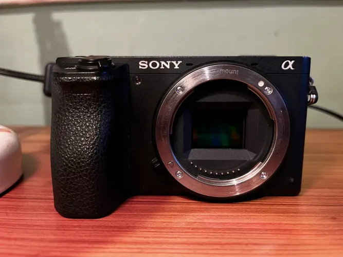 Sony A6500 - Apenas 5.868 Cliques | Kit Completo
