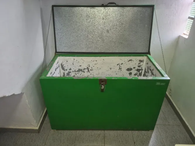 Caixa térmica 435 litros