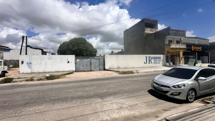 Oportunidade na principal do Village 