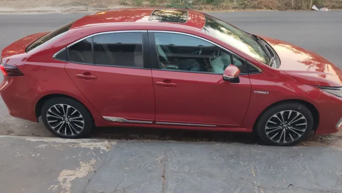 Toyota Corolla Altis Prem. Hybrid 1.8 Flex AUT 2024