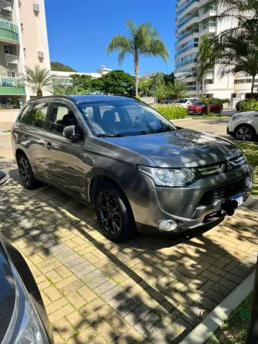 Mitsubishi Outlander 2.0 16V 160cv Aut. 2015