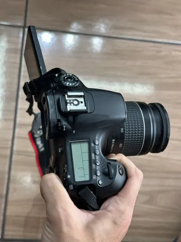 Canon EOS 60D + 2 Lentes - 30 mil cliques - Ótimo estado