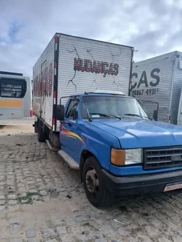 F4000