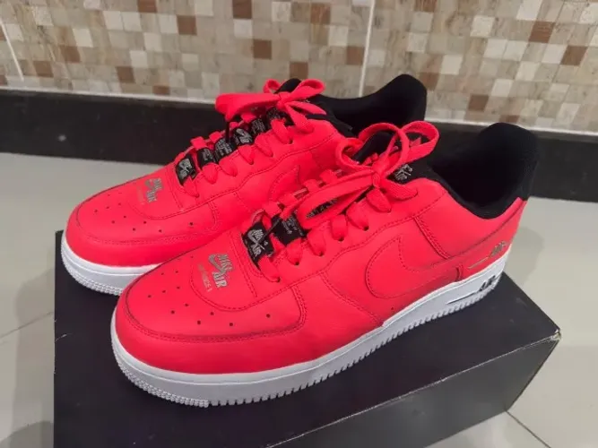 Nike Air Force 1 07 LV8 Crimson Red