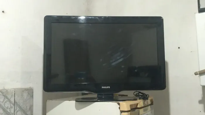 Tv filipis 32 polegadas com controle 