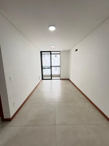 Apartamento para locação com 2 dormitórios, 1 vaga, com 50m² na Praia da Costa, Vila Velha