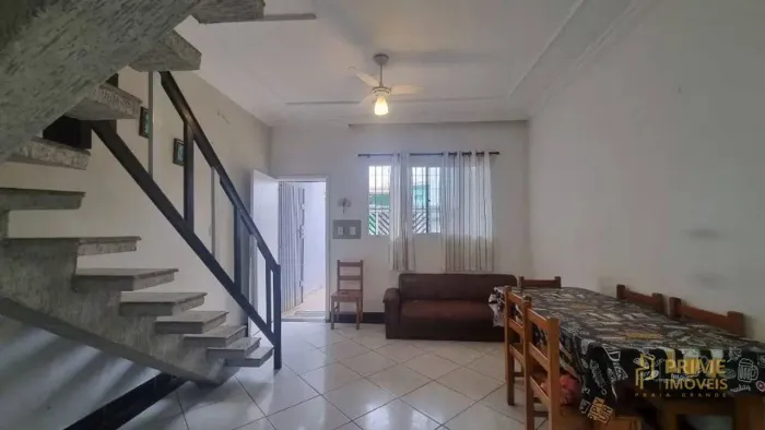 Sobrado com 2 dormitórios à venda, 76 m² por R$ 391.000 - Caiçara - Praia Grande/SP