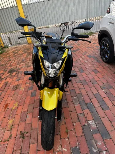 CB 300 f 2023/24 bem conservada