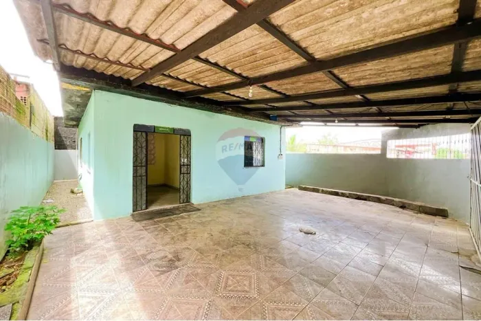 Casa à Venda 03 Quartos, no Lírio do Vale em Manaus