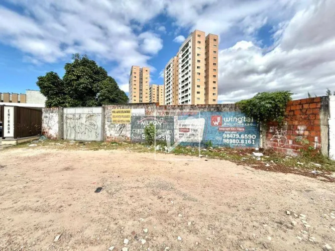 Terreno à venda, 2016 m² por R$ 2.000.000,00 - Parangaba - Fortaleza/CE