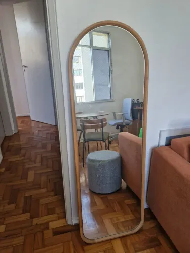 Espelho corpo inteiro