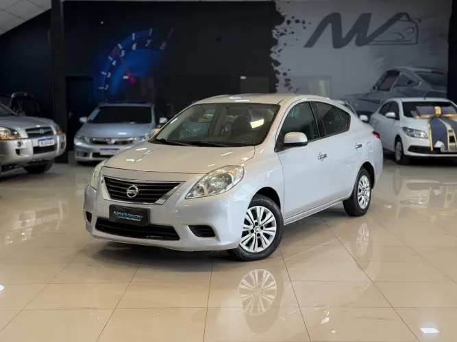 Nissan Versa SV 1.6 16V Flex Fuel 4P Mec. 2014