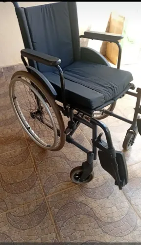 Cadeira de rodas 