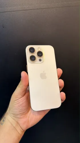 iPhone 16 Pro 128GB Desert
