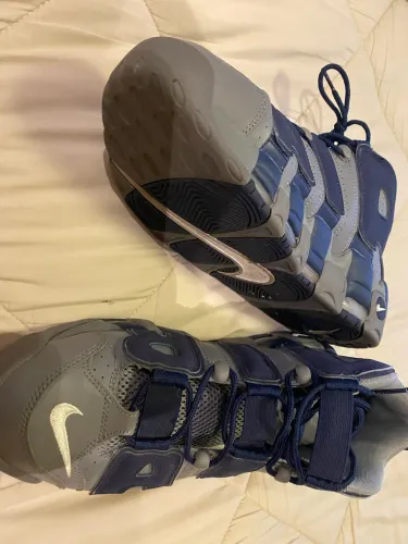 Nike UpTempo 