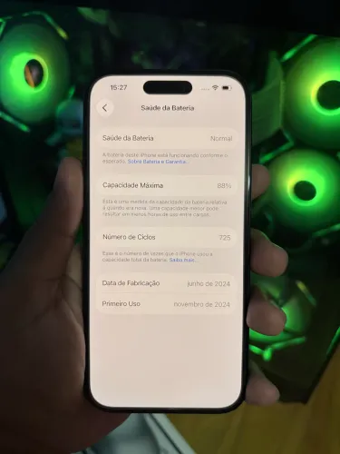 iPhone 15 - 256GB