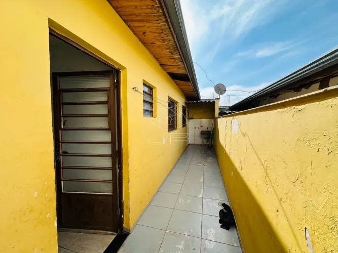 Casa de fundos para alugar no bairro Parque Via Norte, em Campinas/SP