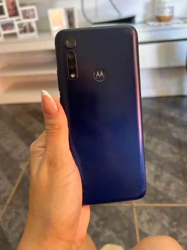 Moto G8 Power, em perfeito estado, com biometria funcionando tudo perfeitamente