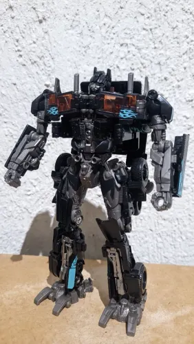 Transformers Nemesis Prime SS05