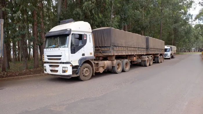 Caminhao iveco stralis