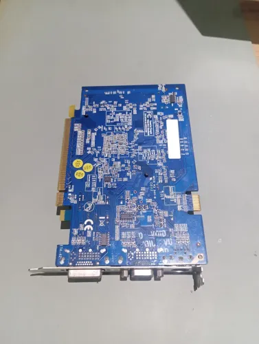 Placa de vídeo GeForce 8600 GT 512mb