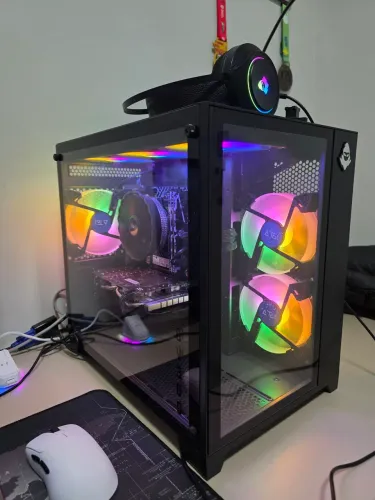 PC Gamer + Headset Gamer Mancer Crater