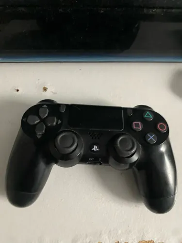 Controle de Ps4 Original (cabo incluso)