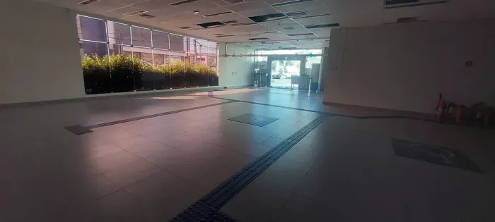 Imóvel para aluguel possui 600 metros quadrados em Farol - Maceió - AL