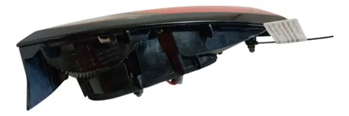 Lanterna Traseira Esquerda Versa 2021/ (mala) Esquerdo/motorista Vermelho