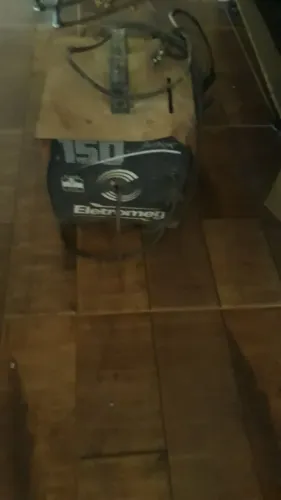 Maquina de solda Eletromeg 150