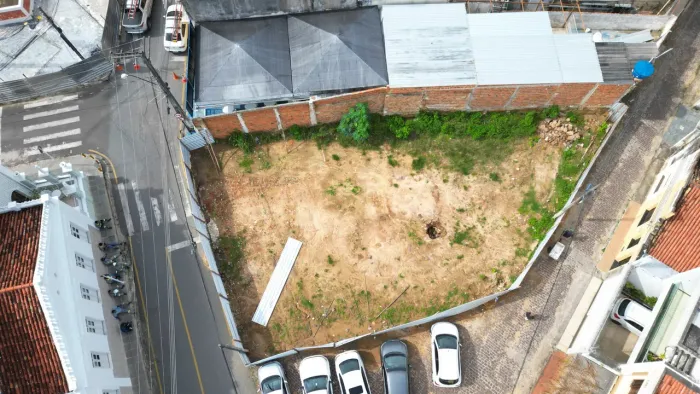 Terreno a venda em Estância -SE próximo praça da catedral