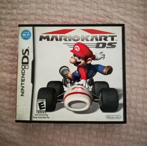 Mario Kart Nintendo DS Caixa vazia completa sem o cartucho.