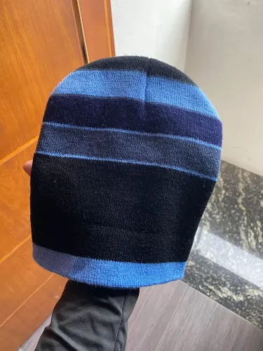 Touca masculina nova