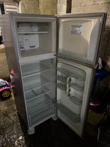 Geladeira 127v 
