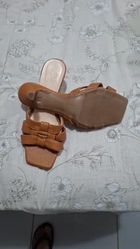 Sandalia