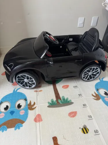 Carro automático de criança