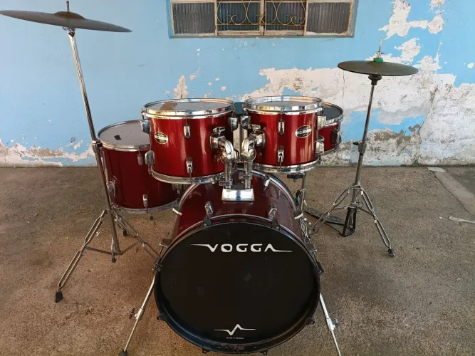 Bateria acústica VOGGA 