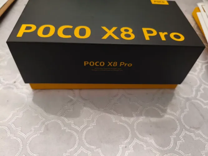 Vendo ou troco por inferior com volta , POCO X 8 PRO 