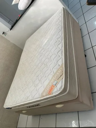 Cama Box Casal + Colchão de Casal