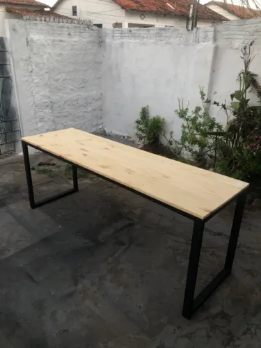 Mesa Industrial Pinus 200x60cm | Base Resistente Metalon