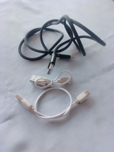 Vendo.cabos.V8.c/USB.zap. *