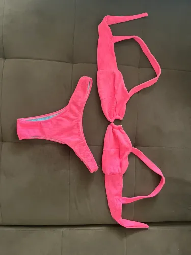 Biquíni rosa