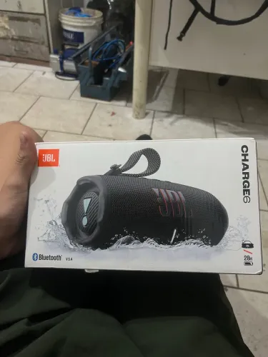 Vendo JBL CHARGE 6